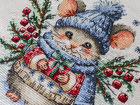 Christmas Cross Stitch Kit with 16 Count Aida Fabric, AVA Stitch, 29 Colors, 5.25 x 5.68 Inch Finished Design