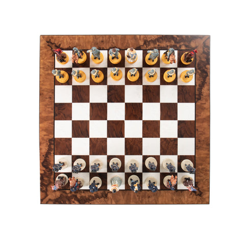 CIVIL WAR: Hand Painted Chess Set with Beautiful Wooden Chessboard-Box