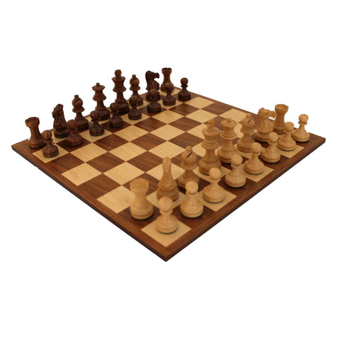 Classic high quality Wooded Chess Set with Walnut/Maple chess board