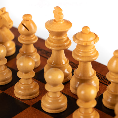 Classic Magnetic Wooden Chess Pieces with Wooden Chess Board N°100