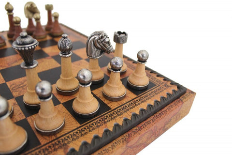 CLASSIC Metal & Wood Chess Set with Brown/Black Leatherette Chessboard II