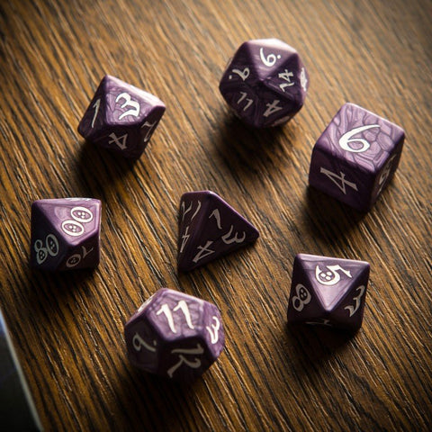 Classic RPG Dice Set violet and white - Hobby.lt 🇬🇧