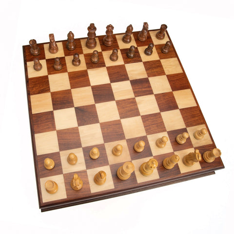 Classic Wooden Chess Set with Beautiful Walnut wooden Chess Board - Hobby.lt 🇬🇧