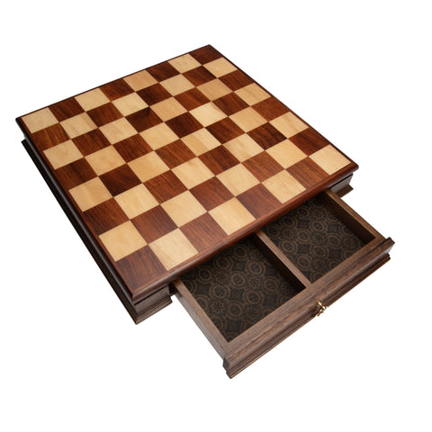 Classic Wooden Chess Set with Beautiful Walnut wooden Chess Board - Hobby.lt 🇬🇧