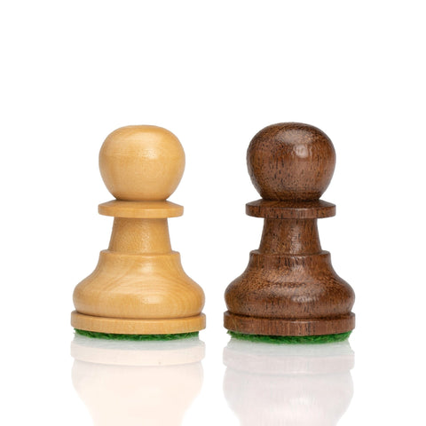 Classic Wooden Chess Set with Beautiful Walnut wooden Chess Board - Hobby.lt 🇬🇧