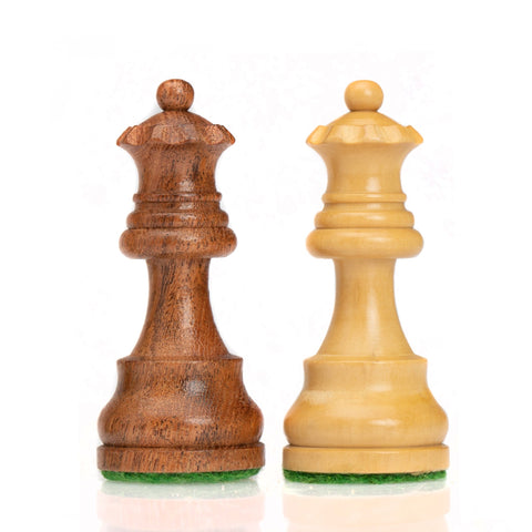 Classic Wooden Chess Set with Beautiful Walnut wooden Chess Board - Hobby.lt 🇬🇧