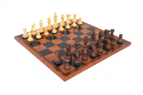 Classic Wooden Chess with Beautiful Leather - like Chessboard - Hobby.lt 🇬🇧