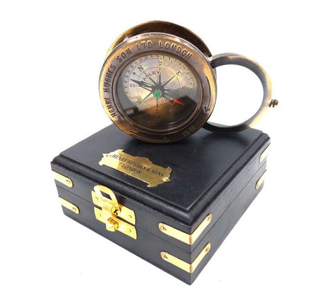 Compass with a magnifying glass in a wooden box C - 1612 - Hobby.lt 🇬🇧