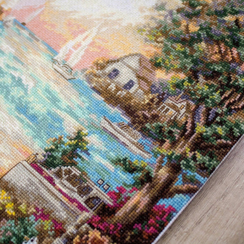 Cottage by the sea SLETI962 - Cross Stitch Kit - Hobby.lt 🇬🇧