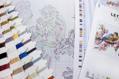 LetiStitch Spring Bloom Cross Stitch Kit, 16 x 27 cm, Zweigart Aida 16ct, Anchor Cotton Threads, Floral Design