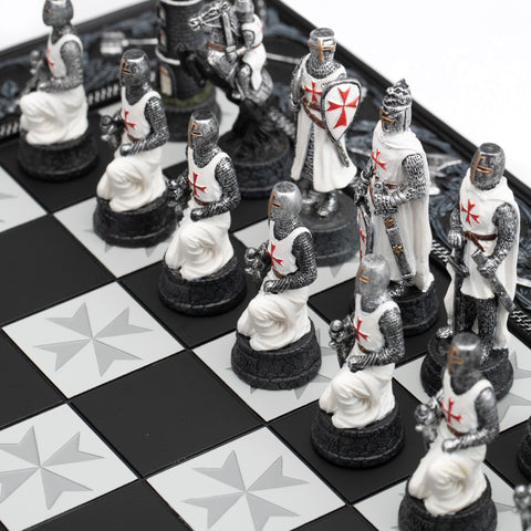 CRUSADERS: Handpainted Chess Set with Unique Chessboard