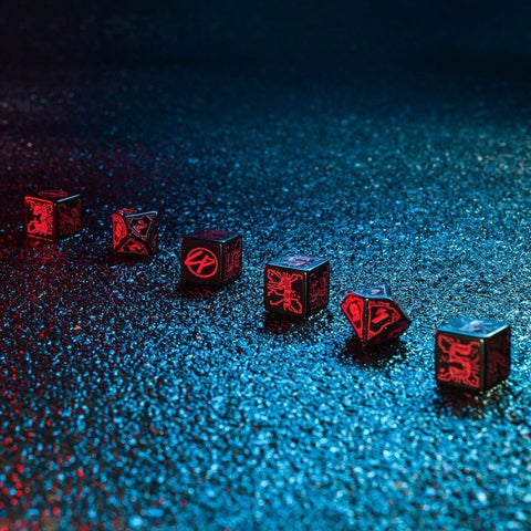 Cyberpunk RED Essential Dice Set black and red - Hobby.lt 🇬🇧