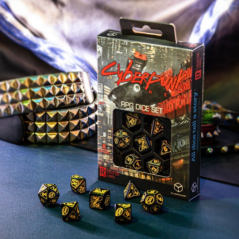 Cyberpunk RED RPG Dice Set black and yellow