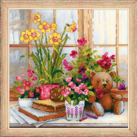 Daffodils On The Windowsill cross stitch kit by RIOLIS Ref. no.: 1762 - Hobby.lt 🇬🇧