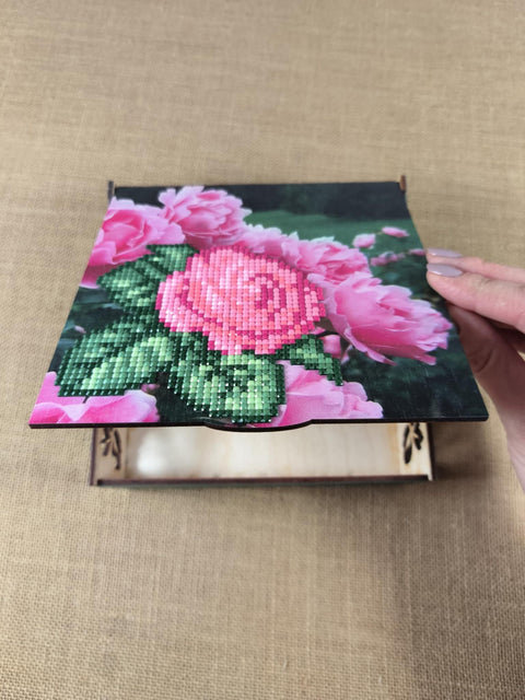 Diamond Painting Wood Mosaic Kit with Floral Design, Wizardi Wood Plywood Craft for Kids and Adults, Acrylic Gems, Stand and Magnet