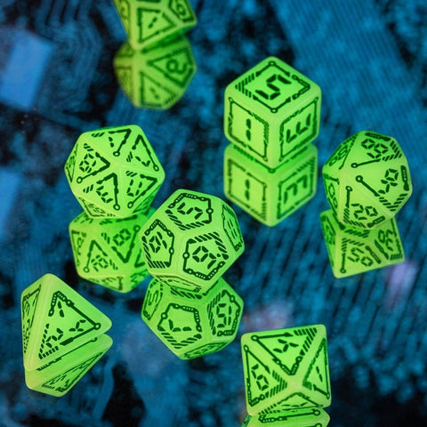 Digital Glowing Dice Set milky glow in the dark and green - Hobby.lt 🇬🇧