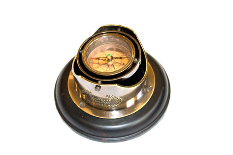 Dollond compass on wooden base COM-0254