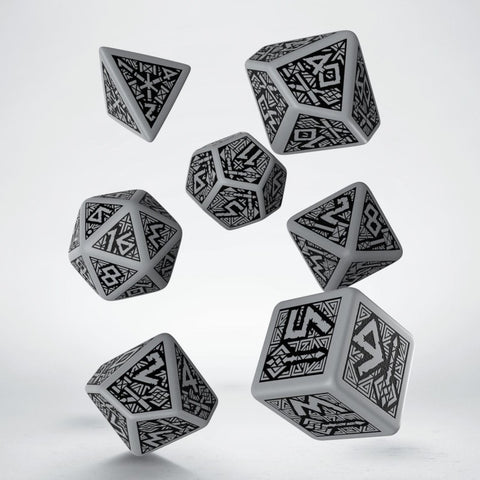 Dwarven Dice Set gray and black