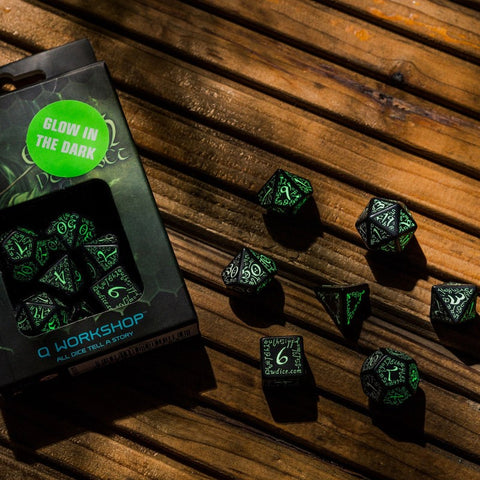 Elvish Dice Set black and fluorescent glow in the dark