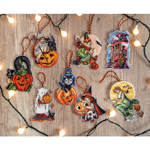 Halloween Cross Stitch Kit, 8-Piece Set, LetiStitch