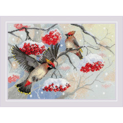 Winter Whispers. Cross Stitch kit by RIOLIS Ref. no.: 2207