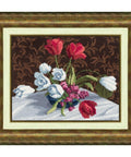 White Tulips S/M005