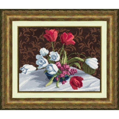 White Tulips S/M005