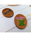 Wooden needle case