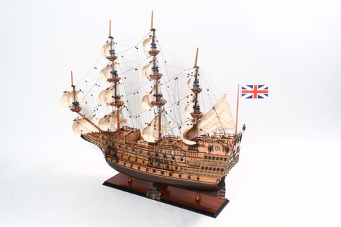 Exclusive model of the sailing ship Sovereign of the Seas with expanded sails - SOS80R