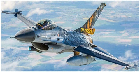 F-16 Mlu Tiger Meet 2018 - Plastic Modelling Kit By Revell