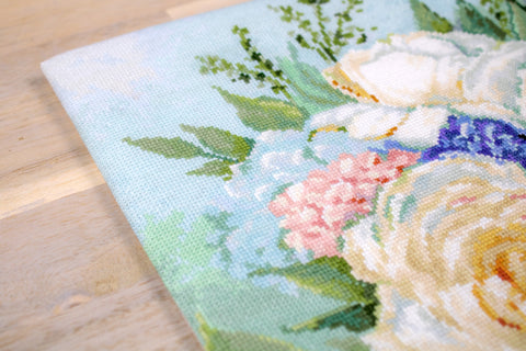 Floral Bouquet SB2370 - Cross Stitch Kit