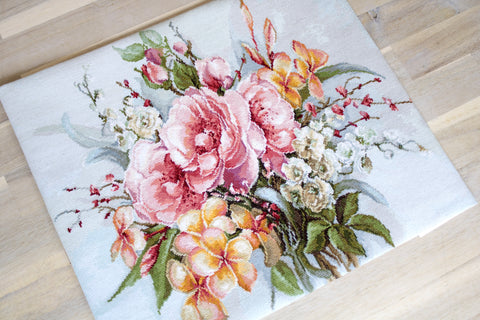 Flower Bouquet SBA2364 - Cross Stitch Kit