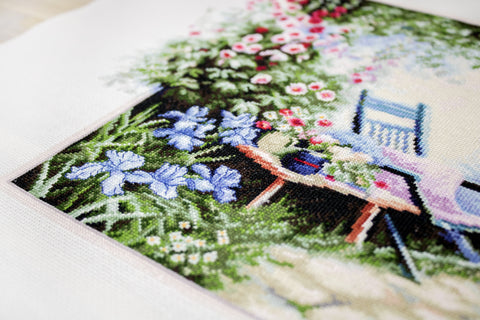 Flower Garden SB2342 - Cross Stitch Kit