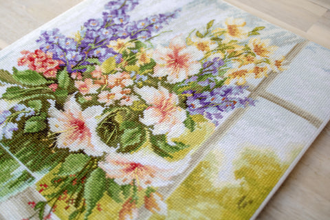 Flowers at the Window SBU4015 - Cross Stitch Kit