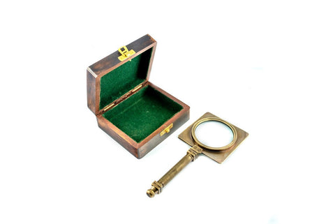 Folding magnifier and wooden box MAG-0506