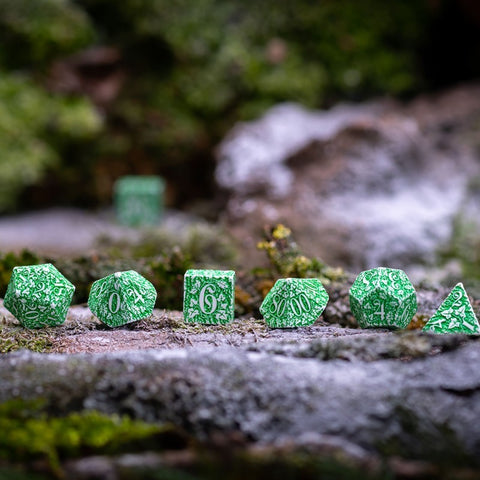 Forest Tundra Dice Set white and green