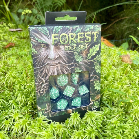 Forest Tundra Dice Set white and green