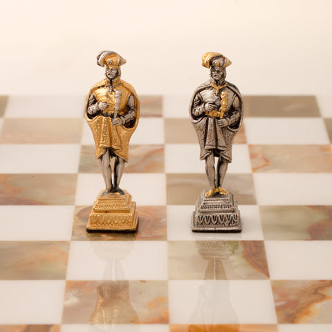 Gulliver and Lilliputians II: Luxury Chess Set in Bronze finished using 24k Gold