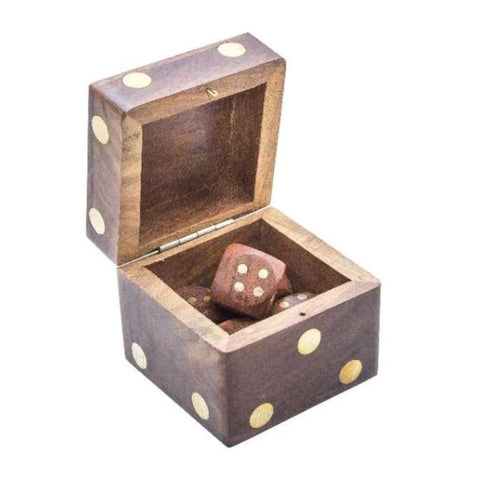 Small Wooden Dice in a Box – G150AZ