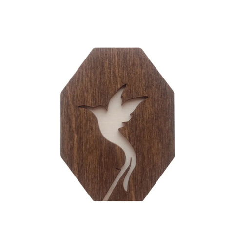Wooden Needle Case with Engraved Hummingbird by Wizardi