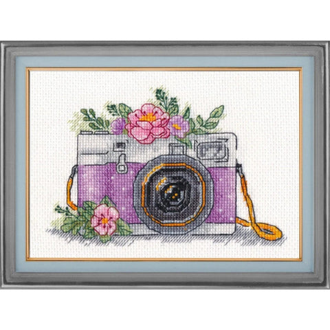 Stop the Moment Cross Stitch Kit