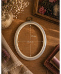 Flexible Oval Embroidery Hoop 15.4 x 19 cm, Clear, Nurge