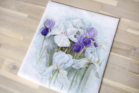 Irises SB2367 - Cross Stitch Kit