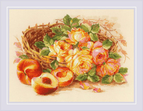 Juicy Peach cross stitch kit by RIOLIS Ref. no.: 1827