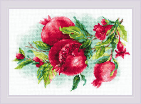 Juicy Pomegranate. Cross Stitch kit by RIOLIS Ref. no.: 2175