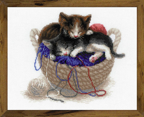 Kittens In A Basket cross stitch kit by RIOLIS Ref. no.: 1724