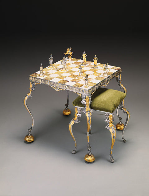 Louise XIV - The Sun King: Chess Set Finished Using Real 24k Gold