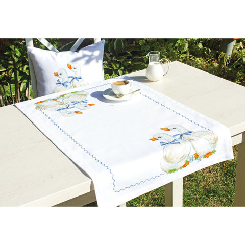 Table Topper SFM004 - Cross Stitch Kit