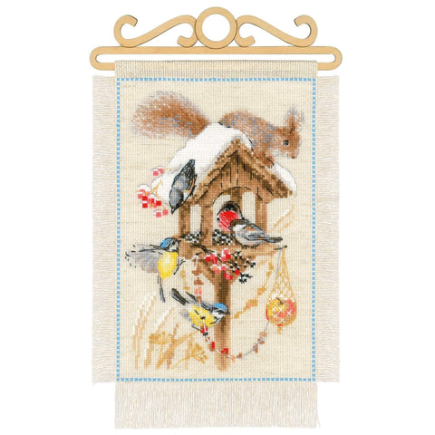 Cottage Garden. Winter RIOLIS 1751