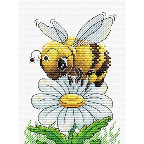Cross Stitch Kit Hardworking Bee SM-230